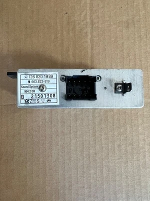 W126 500SEC 560SEC C126 SEC SEL SE AMP STEREO RADIO AMPLIFIER 1268201989 - Image 1 of 3