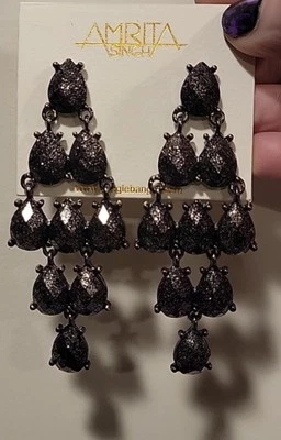 Pendientes Amrita Singh Nuevos con Etiquetas - Negro Gunmetal con Tono Plata y Estilo Araña Foto 1 de 4