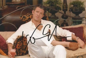 OCEAN'S TWELVE: VINCENT CASSEL 'FRANCOIS TOULOUR' SIGNED 6x4 ACTION PHOTO+COA - Picture 1 of 1