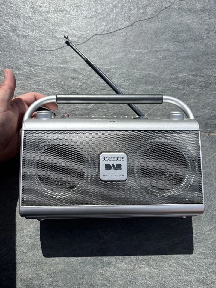 Retro Roberts RD-20 DAB/FM RDS Portable Radio – Stereo Speakers – Tested Working - Image 1 of 4