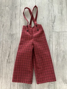 Maibelle Imports Capri-Pullover rot/schwarz kariert mit Goldfäden. Schrittlänge 17 Zoll Gr. 6Y. - Bild 1 von 6