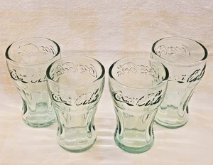 4 vasos de colección Mini Coca-Cola Coca-Cola verde 3" de alto 2,5 oz jugo en relieve EE. UU. - Imagen 1 de 7