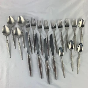 Oneida VENETIA Community Cubiertos de Acero Inoxidable Sirve 4 Cuchillos Tenedor Cuchara 20 Piezas - Imagen 1 de 8