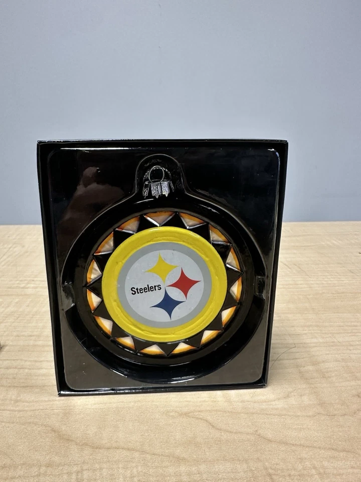 Pittsburgh Steelers Vidrio Soplado Logo Disco Adorno de Navidad Licencia NFL Foto 1 de 4
