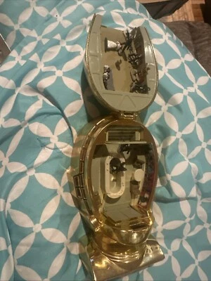 Vtg 1994 Micro Machine Star Wars C3PO Cantina Transforming Head Playset Complete - Image 1 of 4