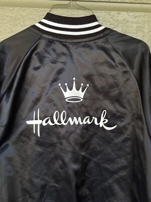 Jaqueta de cetim vintage Hallmark Cards uniforme de funcionário Auburn Sportswear XXL - Imagem 1 de 4