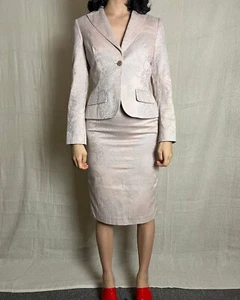 Alexander Mcqueen Lee Mcqueen Two piece pink jaquard Suit SZ38 Great condition - Picture 1 of 16