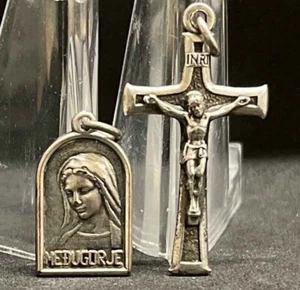 Kroatien Lot x2 Mebugorje "Mir Mir Mir" Friedensmedaille und Kreuz Vintage katholisch - Bild 1 von 11