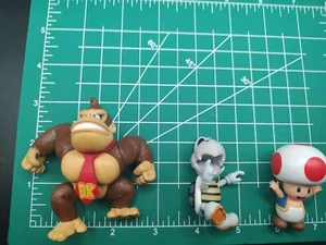 Jakks Pacific Nintendo Super Mario 2.5-inch DRY BONES /Donkey Kong/Toad Figures - Picture 1 of 11