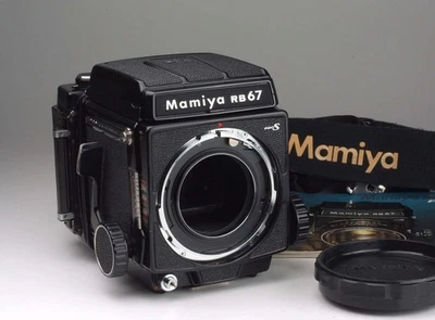 Mamiya RB67 Pro S - Image 1 of 4