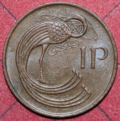 Ireland 1982 Penny Stylized Bird, Irish Harp- Foreign Coin  20.3mm - Image 1 of 2