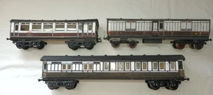 O gauge SCRATCHBUILT 3x LNWR Corridor Utility Parcels Coach (Coarse 3 rail) - Picture 1 of 4