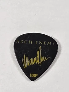 Arch Enemy - Michael Amott radioaktives Touring Gitarren-Plektrum - schwarz/gold - Bild 1 von 2