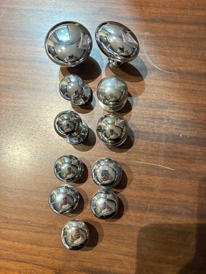 job lot polished chrome round door knobs - variety shapes and sizes - Image 1 of 4