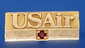US AIRWAYS 5 YEAR SERVICE PIN WITH 1 STONES LG  1/10 10 KARAT - Picture 1 of 3