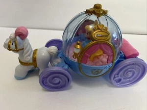 Fisher Price Little People Disney Princess Cinderella Musical Light-up Carriage - Picture 1 of 10