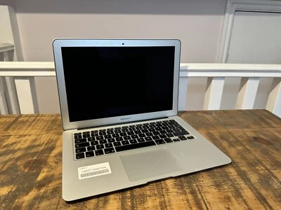 Apple MacBook Air 13 Inch Laptop 2012 Core i5  - 4GB Ram 128GB Ssd Ex Studio - Image 1 of 4