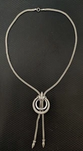 Collar Cadena Malla Tono Plata Lariat Fleur De Lis Firmado Trifari De Colección - Imagen 1 de 10