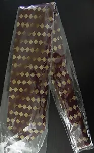 NWT - Antonio Ricci Couture Burgundy/Gold Geometric Pattern 100% Silk Neck Tie - Picture 1 of 3