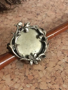 Antique Silvered Picture Frame Brooch Art Nouveau Flowers - Picture 1 of 4