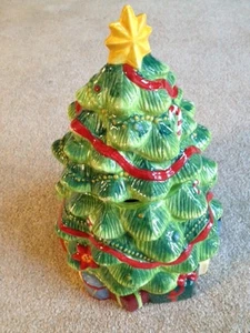 Tarro de galletas de árbol de Navidad con estrella y regalos. - Imagen 1 de 10