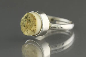 Genuine BALTIC AMBER Greenish Cabochon Stone Silver ADJUSTABLE Ring 3.5g 90611-5 - Picture 1 of 3