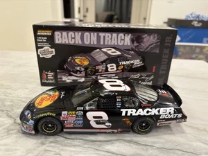 Martin Truex Jr 2006 Talladega Raced Win Version 3 Days Of Dale 1/24 Diecast #8 - Picture 1 of 5