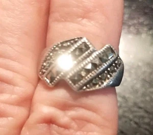 Funkelnder Sterling Silber Markasit oder Strass Ring Thailand A925 Größe 5 1/2? - Bild 1 von 9