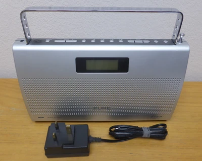 Pure Digital Elan DAB and FM Radio EL-10 12E63 Silver inc power adapter GWO - Imagem 1 de 4