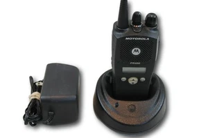 Motorola PR400 UHF 438-470 Mhz Ltd Keypad 32ch 4W LTR Trunking CP200 - Picture 1 of 4