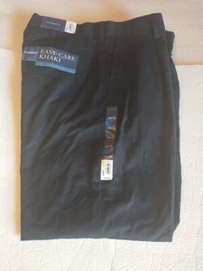 Croft & Barrow Easy Care Khaki Pants Pleated Classic Fit Men 34x29 Navy Blue - Picture 1 of 10