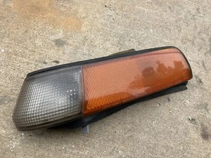 1986-1987 USDM Honda Accord CA3 sedan 041-1901 corner turn light assembly Left - Picture 1 of 4