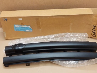 Freelander L314 Radiator Grille 1996-2006 Classic DHB102350PMD Genuine NEW - Image 1 of 4