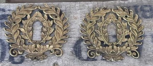 2 BELLES ENTRÉES DE SERRURE ORNEMENT BRONZE / LAITON DE MEUBLE ANCIEN - Photo 1/6