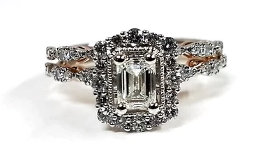 ZALES  3/4 CT. T.W Diamond Emerald-Cut Diamond Bridal Set in 14k Gold -Size 4.25 - Image 1 of 4