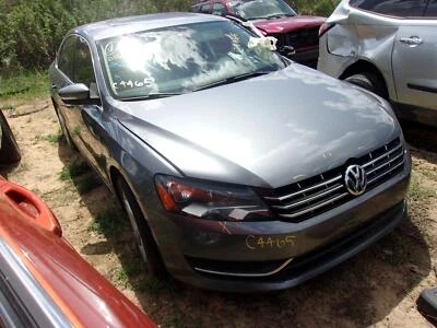Conjunto de limpador de ar usado serve: 2013 Volkswagen Passat 2.0 grau A - Imagem 1 de 4