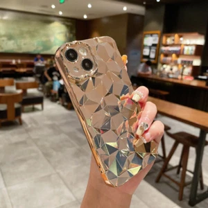 3D Diamond patterned Golden phone case For iPhone 15 14 13 12 11 Silicone cover - Picture 1 of 12