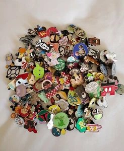 DISNEY TRADING PINS 100 LOT w/ bonus FREE Lanyard, NO DOUBLES up to 500 unique - Picture 1 of 4