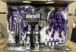 Transformers Netflix War for Cybertron Trilogy Megatron - Picture 1 of 18