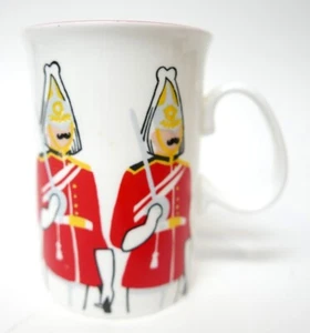 Nicholas-John "Lifeguards" English Fine Bone China Tee Kaffee Becher Queens Guards - Bild 1 von 4