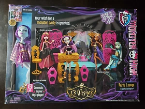 Monster High 13 Wishes Party Lounge Spectra Vondergeist - Picture 1 of 2