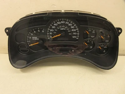 05 2005 GMC Sierra 1500 2500 MPH velocímetro Speedo cabezal grupo 86 k millas fabricante de equipos originales Foto 1 de 4