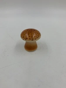 Salero de setas vintage fondo de corcho Japón puntos de coctelera individuales - Imagen 1 de 7