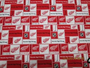 NHL DETROIT RED WINGS FABRIC 1 REMNANT BRAND NEW SQUARE DESIGN 100% COTTON - Picture 1 of 6