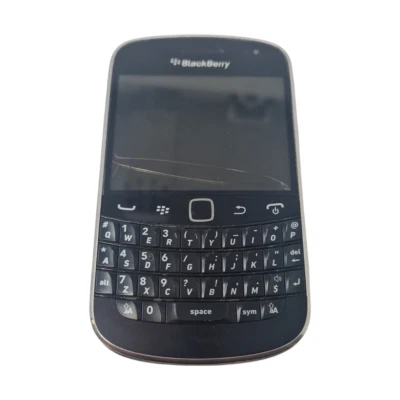 BlackBerry 9930 Bold 8GB Verizon For Parts No Power Bad LCD Need Repair OEM - Image 1 of 4