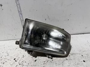 Nissan Pathfinder Right Head Light R50 02/1999-06/2005 - Picture 1 of 9