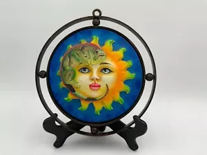 Round Blue-Eyed Sun Face With Iguana Hand Painted Wall Hanging 9 1/2" - Picture 1 of 6