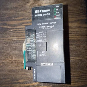 Fuente de alimentación IC693PWR321 GE Fanuc serie 90-30, 120/240 Vac, 125 Vdc (D1) - Imagen 1 de 5