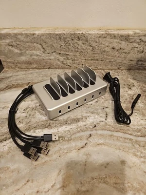 Estación de carga de 6 bahías para múltiples dispositivos - (plateado) 3 iPhone 3 USB C incluido Foto 1 de 4