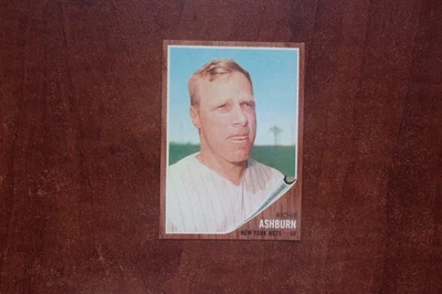 1962 Topps # 213.....Richie Ashburn.....NY Mets......( 161 ) - Image 1 of 2
